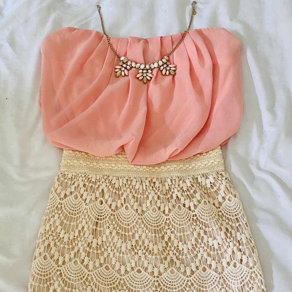 Windsor Close-Fitted Dress💗
